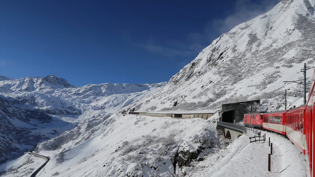 MGB - Oberalp Pass