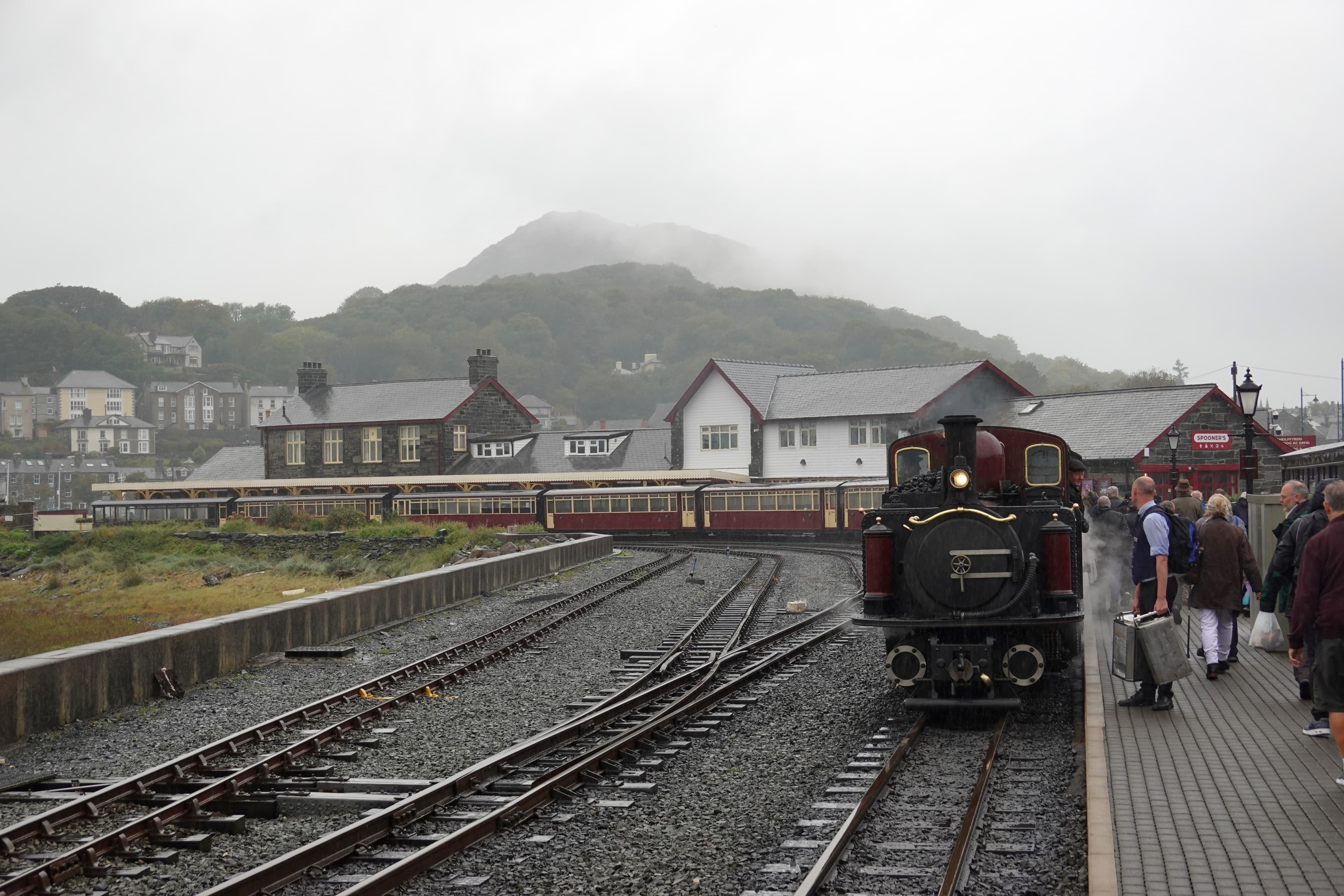 Merddin Emrys at Porthmadog Harbour on The Ffestiniog Railway 30/09/23
