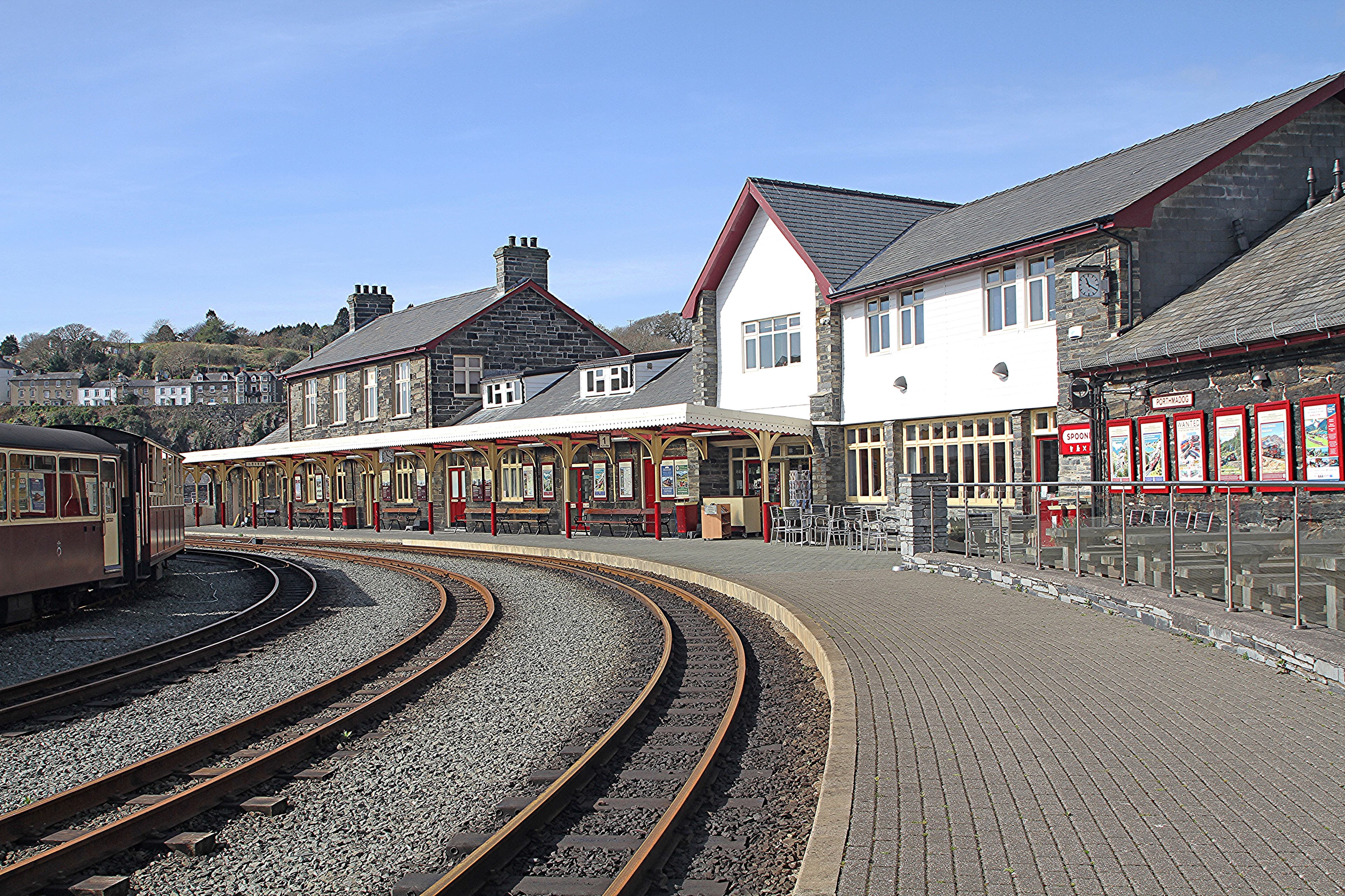 Porthmadog Station ffestiniog railway 26-03-2025