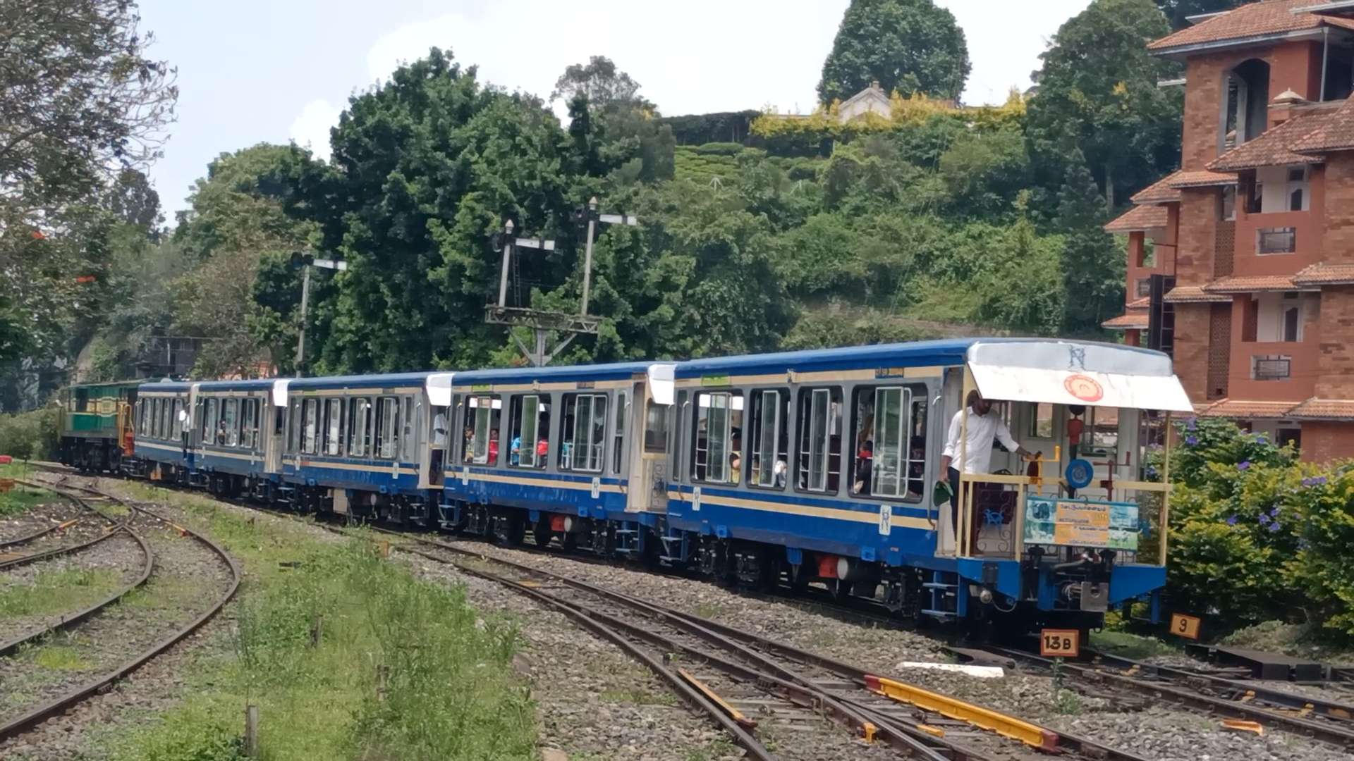 Coonoor railway station train