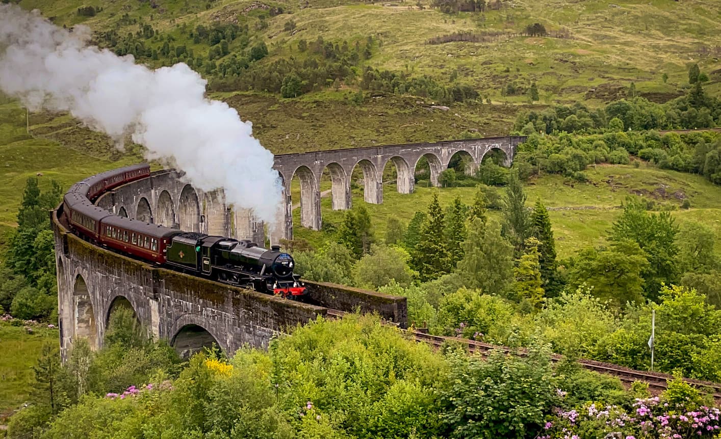 Glenfinnan Viaduct - 2022 (cropped)