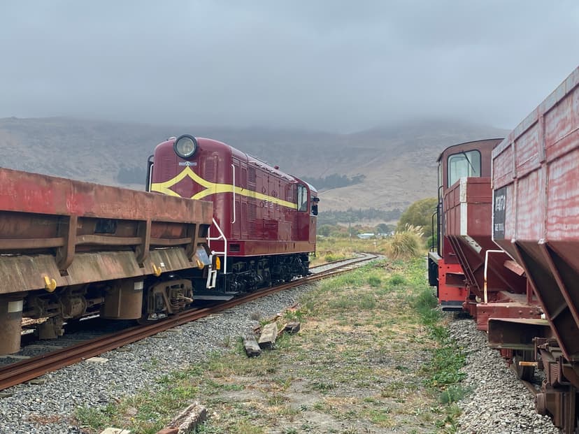 Ballasting at Ferrymead (51106303384)